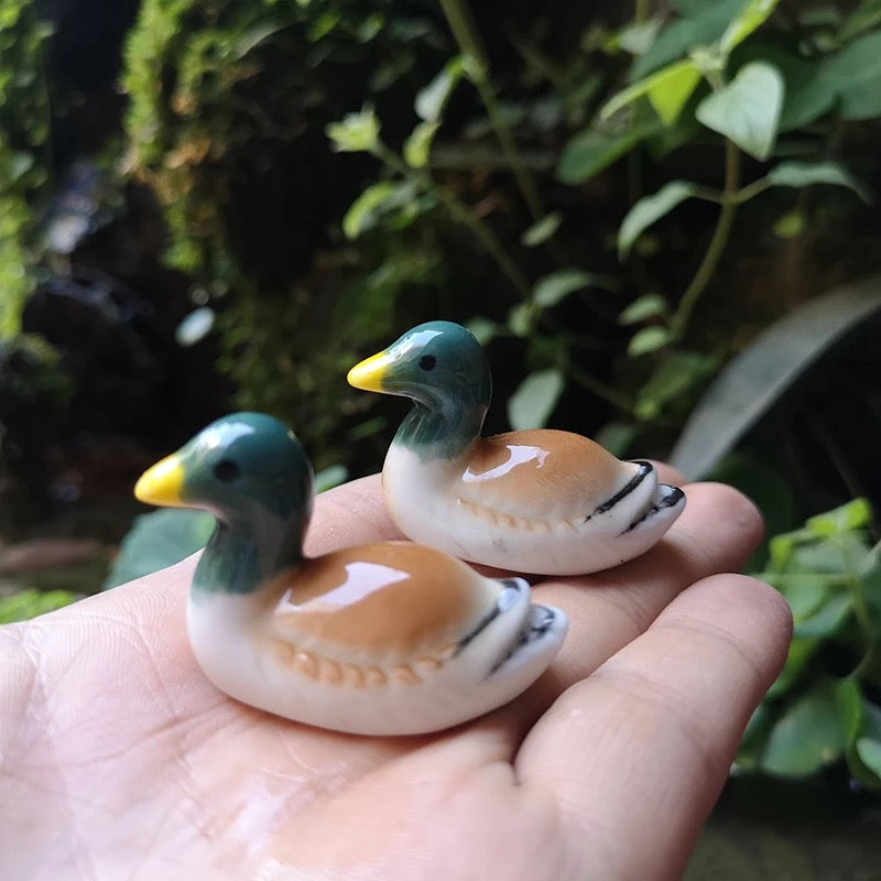 Mini Swan & Duckling Figures – Cute Collectible Pair for Kids
